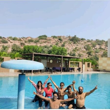 3Season Resort 함피 외부 사진